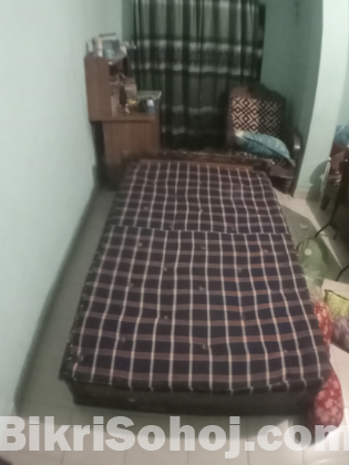 Single  bed